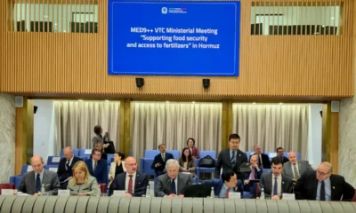 MED9++ VTC miniszteri találkozó az élelmiszerbiztonság és a műtrágyákhoz való hozzáférés támogatásáról a Hormuzi-szoros térségében nevet viselő konferencia résztvevői Rómában