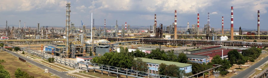 A 16. KÖZTÁRSASÁG – Így távolodik Bulgária Moszkvától 5 Bulgária - Neftohim