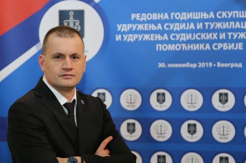 VAGYONOSODÁSI VIZSGÁLAT: Mindenkire érvényes, de az ellenzékre jobban