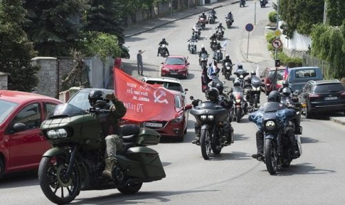 OROSZ KIHÍVÁSOK SZLOVÁKIA SZÁMÁRA: A Szputnyik és a csehországi lőszerraktár