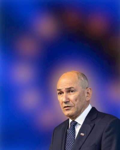 JANŠA: Több uniós ország kötelezővé tenné a vakcinát