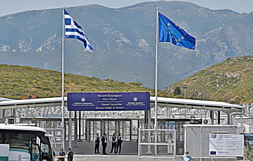 LÉGKONDIS MIGRÁNSTÁBOR: Görögország nem engedi meg, hogy a migránsok ellenőrizetlenül áramoljanak be Afganisztánból 3 LÉGKONDIS MIGRÁNSTÁBOR: Görögország nem engedi meg, hogy a migránsok ellenőrizetlenül áramoljanak be Afganisztánból