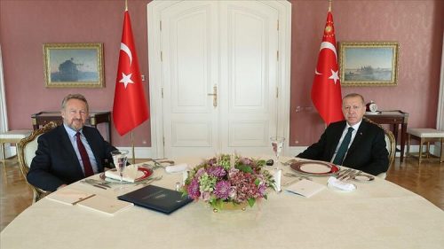 ERDOĞAN BELGRÁDBA KÉSZÜL: A török elnök sürgősen találkozni akar szerbiai kollégájával, hogy megakadályozza a boszniai vérontást
