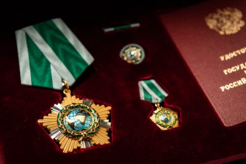 PLECSNIESŐ: Belgrád után Moszkva is kitüntette a magyar külügyminisztert 2