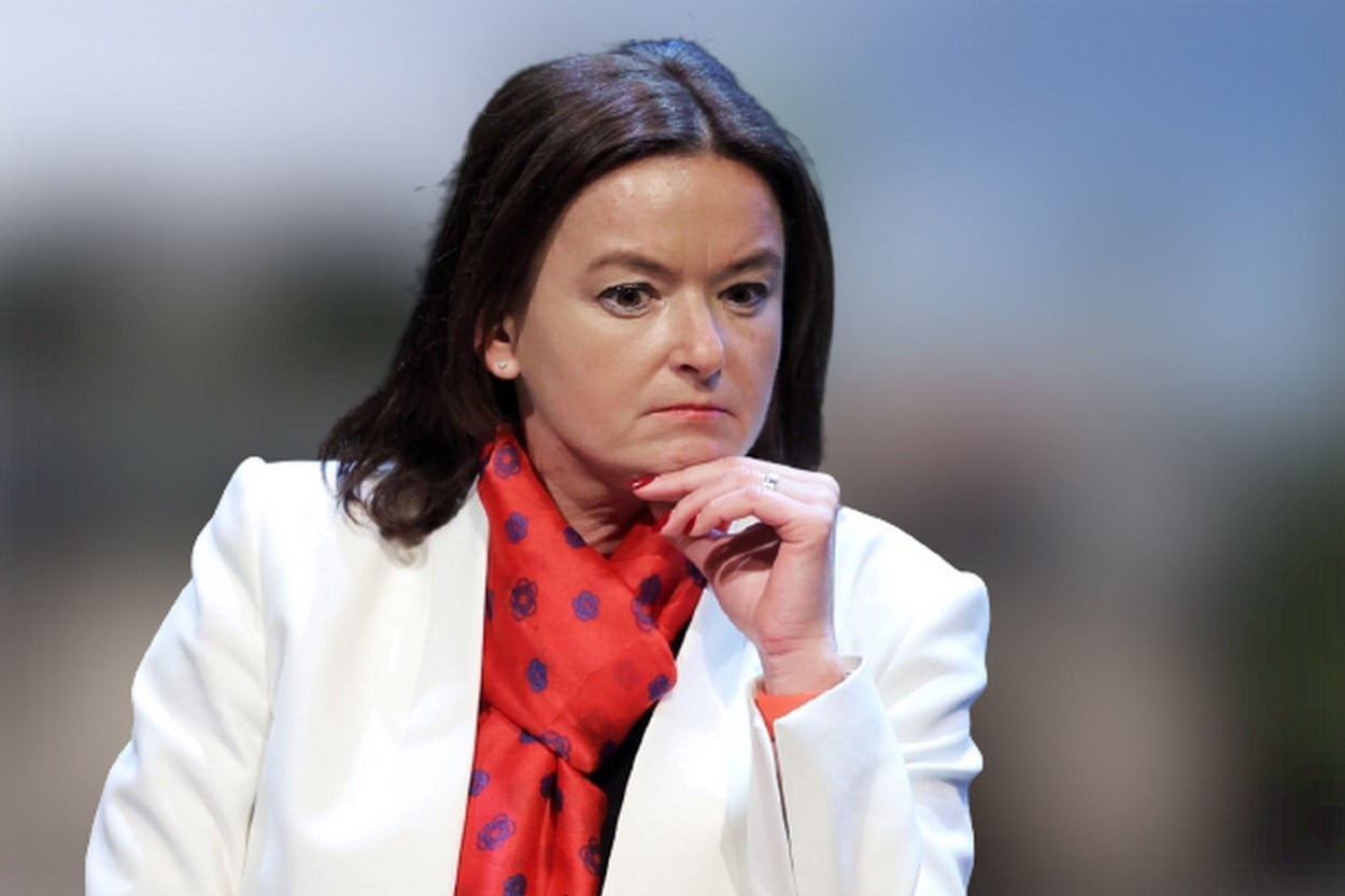 FORDULAT: Az új szlovén külügyminiszter, Tanja Fajon már a kormány beiktatás előtt vihart kavart