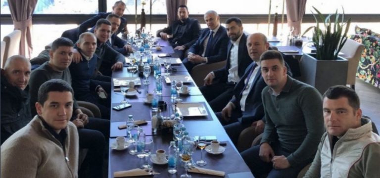 Politikusok csemetéi bűnözők társaságában