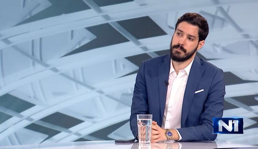 LESZ-E HÁBORÚ OROSZORTSZÁG ÉS A NATO KÖZÖTT? Dimitrije Milić közvélemény-kutatási programigazgató szerint a szerbek nem tartanak ettől, de egyre kevesebben zárják ki a lehetőségét