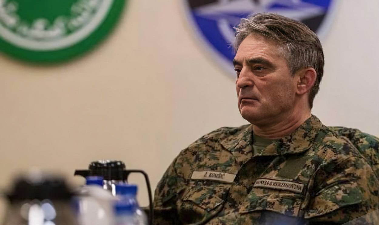 Željko Komšić, a bosznia-hercegovinai államelnökség állítólagos horvát tagja kiosztotta az őt évek óta visszatérően kritizáló horvát külügyminisztert Radmant