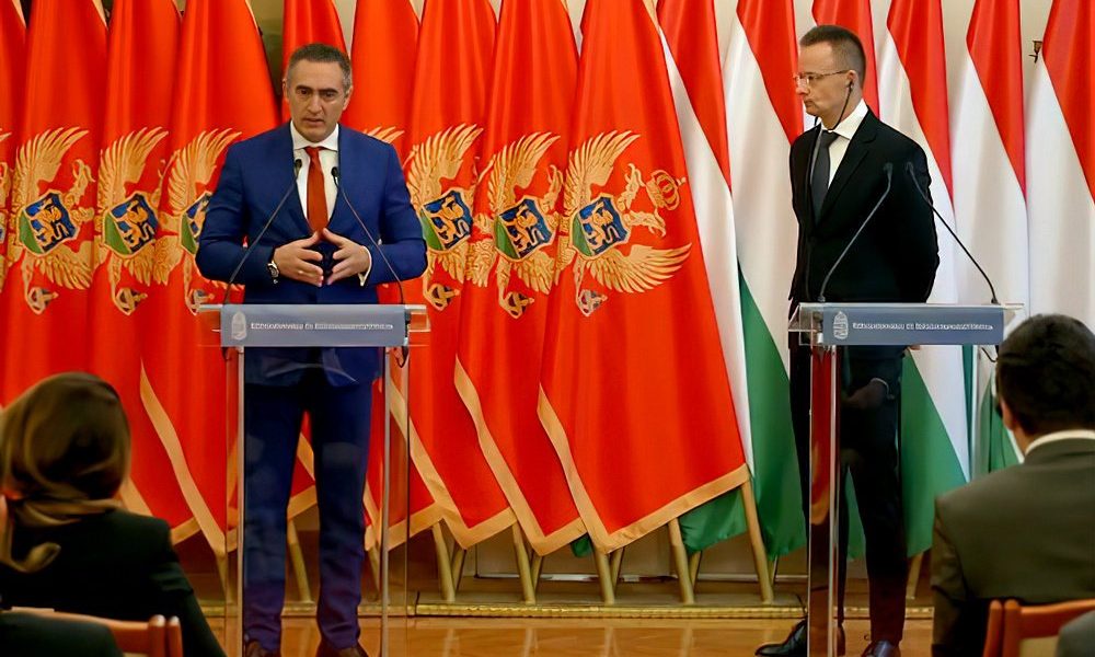 A montenegrói kormány csütörtökön megerősítette, hogy 50 millió eurós magyar hitelt vett fel a CKB banktól