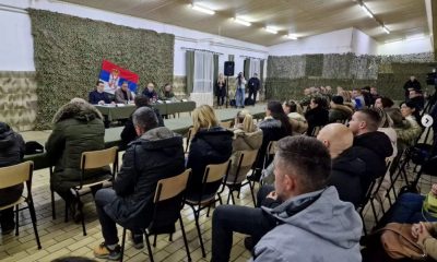 ÉJSZAKAI SAJTÓTÁJÉKOZTATÓ: A szerb elnök a koszovói szerbekkel tanácskozott a barikádok eltávolításáról