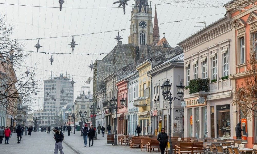 a Koszovó körüli feszültség közepette a belgrádi vezetés olyan szerbeket mozgósít a Vajdaságban, akik korábban Horvátországban rendőri feladatokat láttak el,