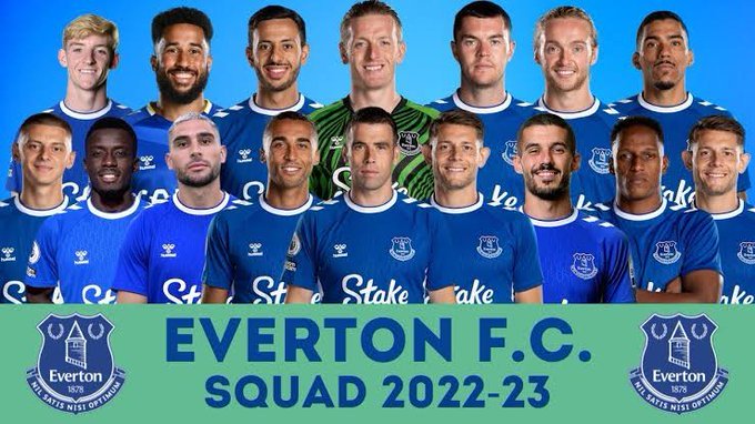 Irina férje és a sereghajtó Everton