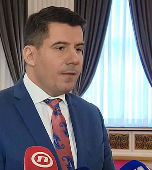 Nikola Grmoja is elítélte, hogy a horvát elnök kiverte a biztosítékot