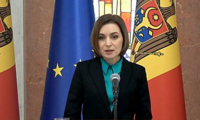 Oroszország által orkesztrált államcsínytől tart az orosz elnök