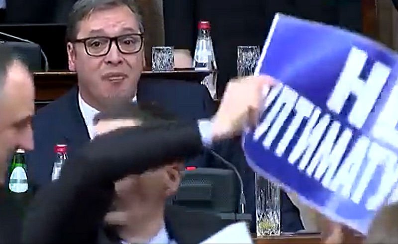 UNESCO? Nem, hanem nem az ultimátumra.