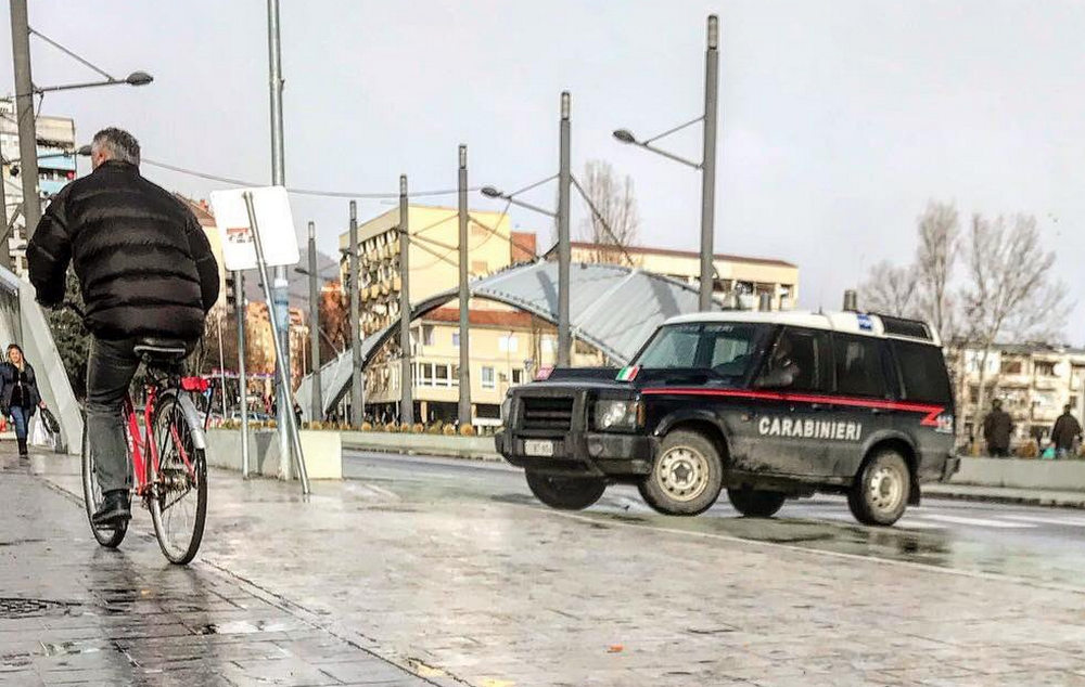 feszültség, híd, Ibar, Mitrovica