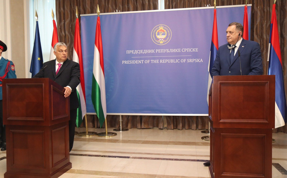 LÓUGRÁSOS SZOMSZÉDSÁG: Orbán szerint a magyar és a szerb harcos nép, de jó szomszédok 2 szomszéd