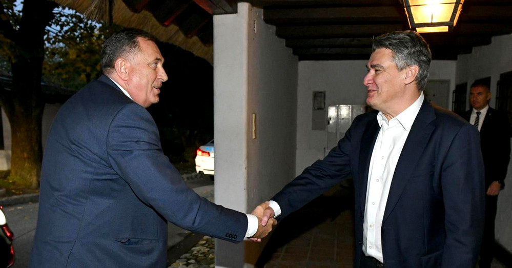 Dodik lezserül áthelikopterezett fél Horvátországon a szerb belügy VIP-gépével 3 helikopter
