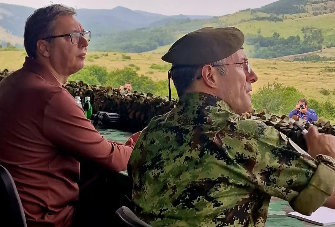 tömeggyilkosság, Aleksandar Vučić, Ivica Dačić