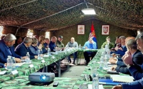 koszovói szerbek albán kurti