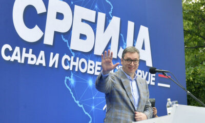 esernyő politikai lomtár