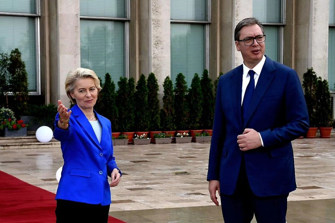Vučić nevével fémjelzett listával indulnak a haladók a választásokon 2 lista