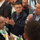 Tövábbra is együtt énekelnek, Aleksandar Vulin szenátor és Milorad Dodik egy 2021-es boszniai szerb ünnepségen együtt danászik