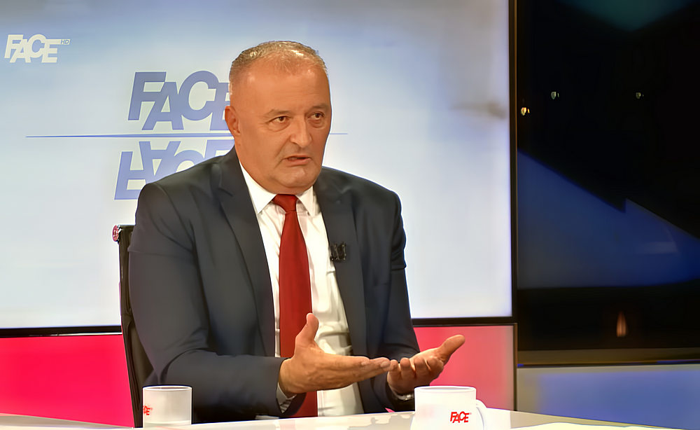 Megy a para ezerrel Helez nyilatkozatát követően, miszerint orosz kiképzők vannak Boszniában
