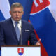FICO A KISEBBSÉGEKRŐL: Kívánom, hogy a szlovák-magyar együttélés kérdése soha ne legyen politikai rivalizálás tárgya. Kívánom, hogy minden téma, amit közösen megoldunk, Szlovákia és Magyarország javára váljon