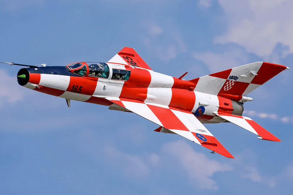Háborús hisztéria: a horvátok is versenybe szálltak 3 Alig észrevehető horvát lopakodó MiG-21