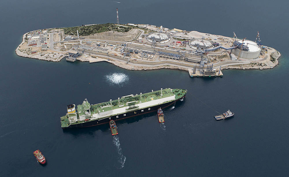 In the first half of 2022, the Revithoussa LNG terminal was the main natural gas gateway to Greece, covering 44.5% of all imports. Russian natural gas covered 34%. The TAP line covered 19.19% of consumption. The connection point for the year covered 2.03%.