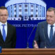 A magyar külügyminiszter a köd miatt előbb Banja Lukába repült, ahol kijelentette, hogy a magyar uniós elnökség egyik kiemelt prioritása lesz a nyugat-balkáni térség államaival szemben megakadt uniós bővítés felgyorsítása