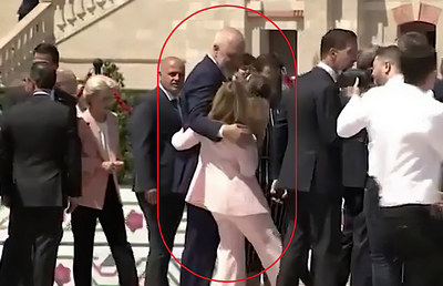 Kettős beszéd