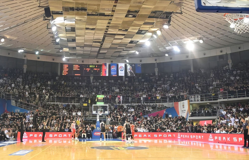 Egymás ellen játszik az állami támogatást élvező két csapat a belgrádi Arenában