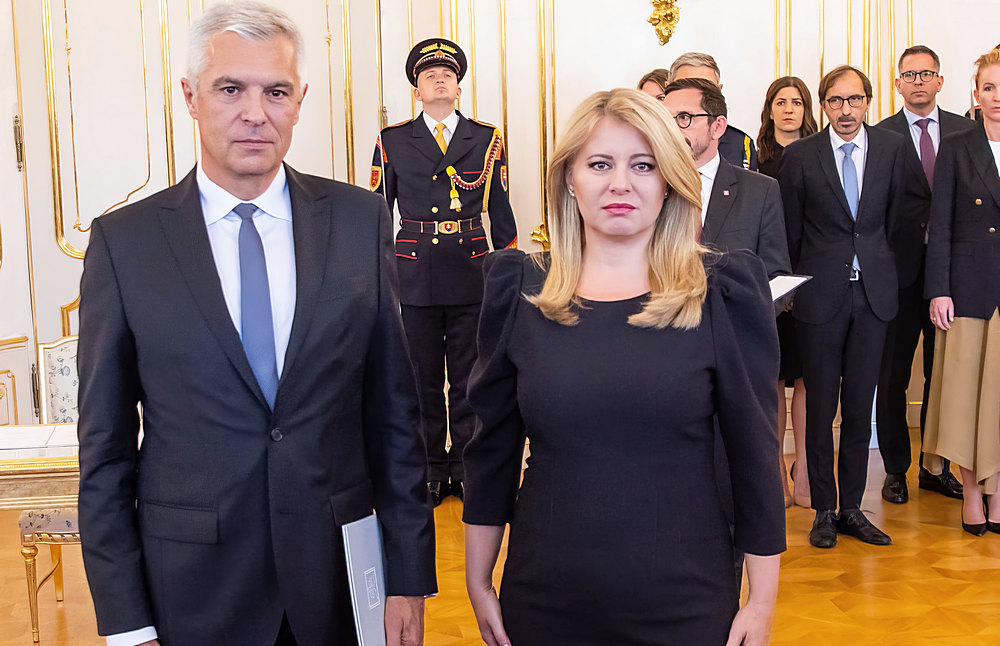 A nagy szomorúság annak volt betudható, hogy Ivan Korcok lemondott a külügyminiszteri posztról