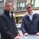 Sportosan, de az évszaknak megfelelő öltözékben: Marko Đurić amerikai nagykövet és Aleksandar Vučić szerb elnök New Yorkban / Sporty, but dressed for the season: US Ambassador Marko Đurić and Serbian President Aleksandar Vučić in New York