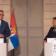 A francia elnök perceken keresztül mozdulatlanul, és rezzenéstelen arccal hallgatta a szerb államfő Koszovóról szóló értekezését, elégre neki kell a Rafale és az atomerőmű