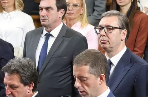 Az új kormány leteszi a hivatali esküt
