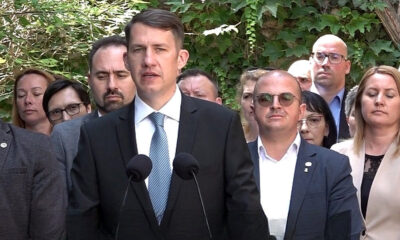 Pásztor Bálint kampányzáró sajtótájékoztatója Szabadkán, amelyen beszélt a CHM-aktivisták szerepéről is