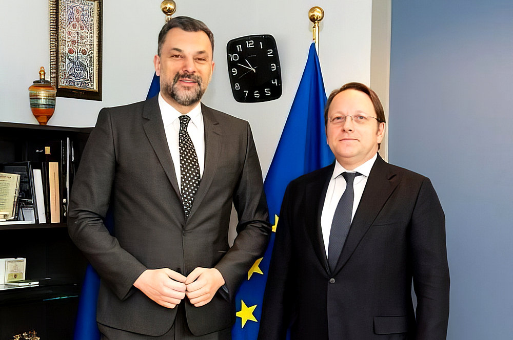 Tíz perc múlva tizenegy: Barátok már nem lesznek, Elmedin Dino Konakovic és a Magyarországot képvislő Várhelyi Olivér