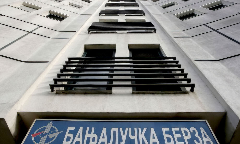 Lesz-e, aki pénzt ad a boszniai Szerb Köztársaságnak, mert a hazai tőzsdén keresztül aligha jön össze az egymilliárd KM