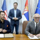 Asher Abehsera és Goran Vesić aláírta a volt vezérkari épületek átadására vonatkozó bérleti szerződést, az aláírást Siniša Mali felügyeli, ők mindhárman említésre kerülnek az alábbi cikkben