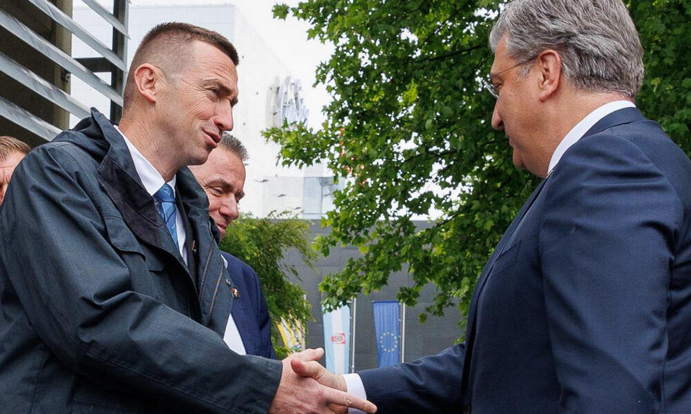A kormány P-vel kezdődik: balról Penava, jobbról Plenkovic, az utóbbi harmadszor alakít kormányt