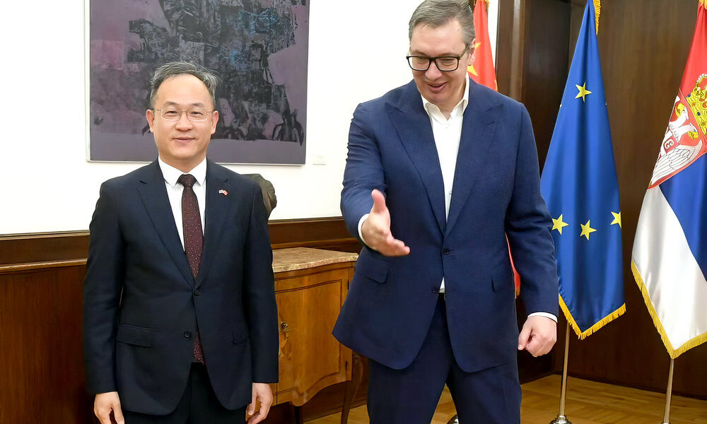 Ma még csak egy nagykövet, holnap már a kínai elnök, a szerbiai Tajvant nyilván majd az elnökkel tárgyalja meg