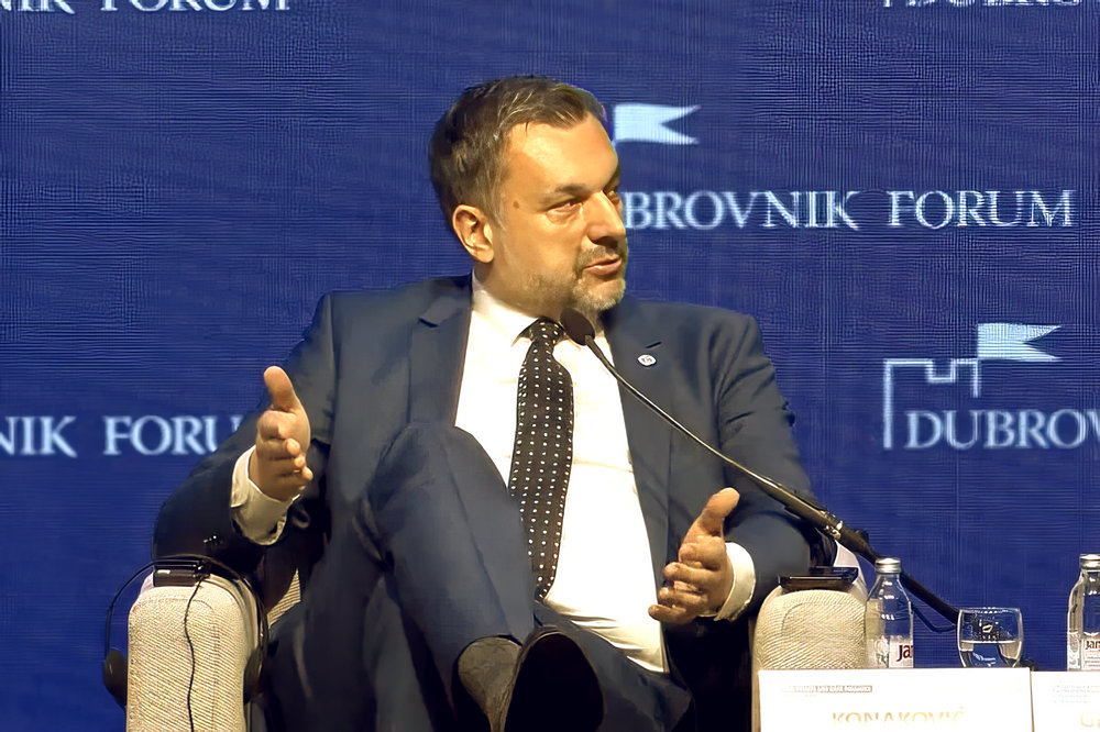 A bosznia-hercegovinai külügyminiszter szerint Milorad Dodik orosz befolyás alatt van, főleg azt követően, hogy a hónap elején Oroszországban járt