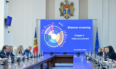 Az Európai Bizottság mindenekelőtt a közbeszerzések elemzésének lát neki, ami alapvető fontosságú minden demokratikus állam megfelelő működéséhez