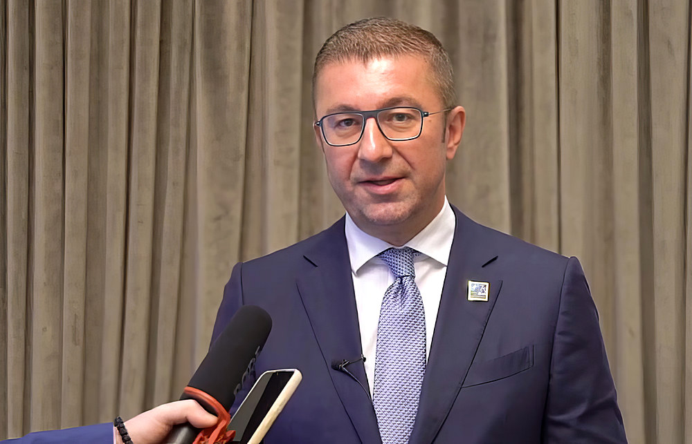 Mickoszki honfitársainak "megsúgta", hogy a Magyarországgal kötött "speciális gazdasági együttműködés" biztonságot és pénzügyi stabilitást jelent hazája és macedón gazdaság számára
