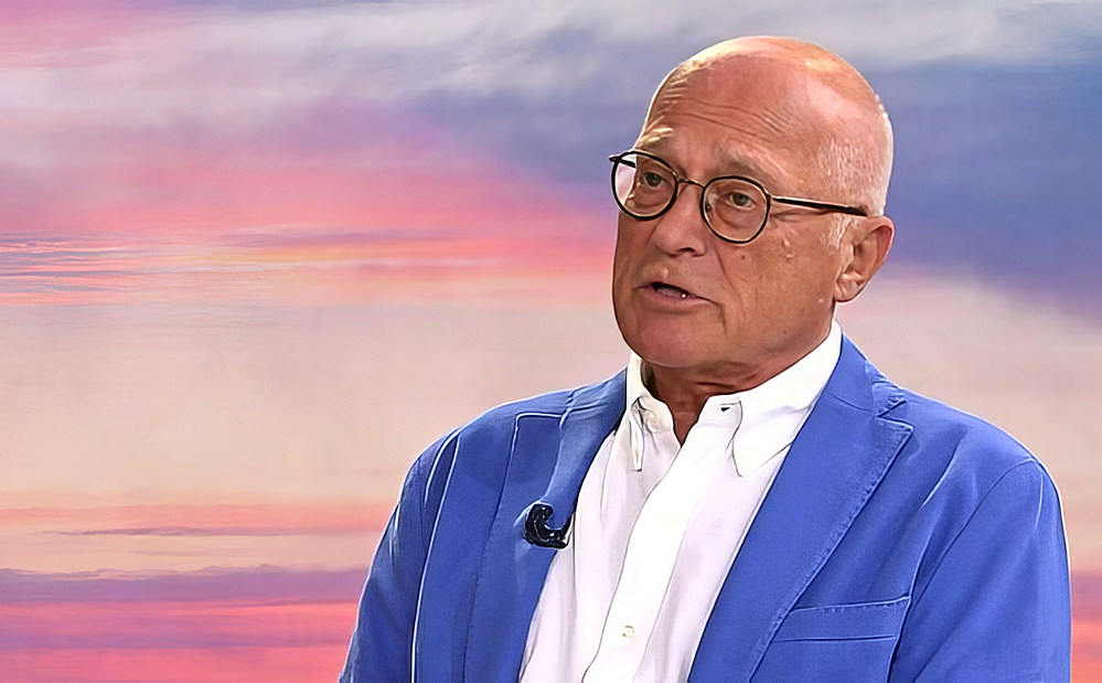 Davor Štern szerint most, hogy Magyarország alternatív olajforrásokat keres, valószínűleg szorosabb együttműködésre lesz szüksége az EU-val és más országokkal