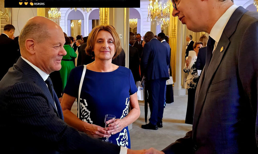 Vučić hogy megszorította Scholz kezét, majdnem leült a kézszorítástól, így is kell, csak férfiasan! - írta egy troll a szerb elnök Instagramján, az ellenzék még nem kommentálta