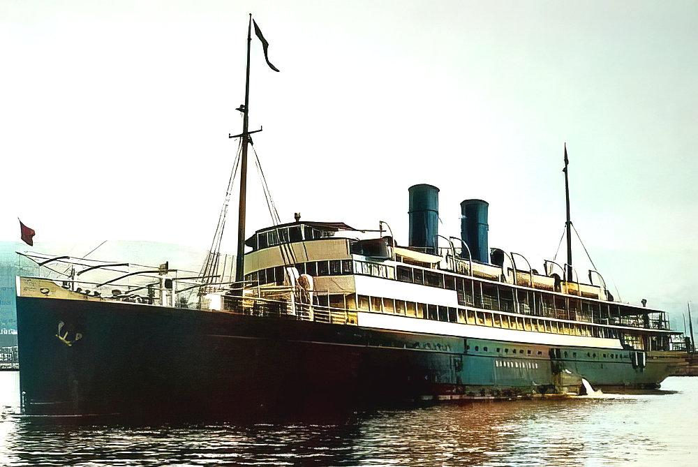 Az adriai Titanic. Az osztrák Lloyd Baron Gautsch utasszállító hajó a Brioni-szigetek közelében ráfutott egy elszabadult aknára és rövid időn belül elsüllyedt